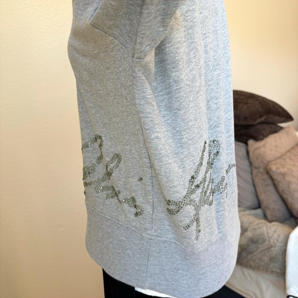 CK Sweater - Picture 6 of 7